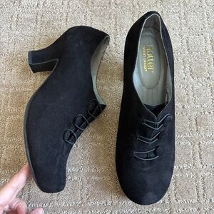 Hotter Nicola Comfort Suede Heel Pump Women's 7 Black Victorian Witchy Retro
